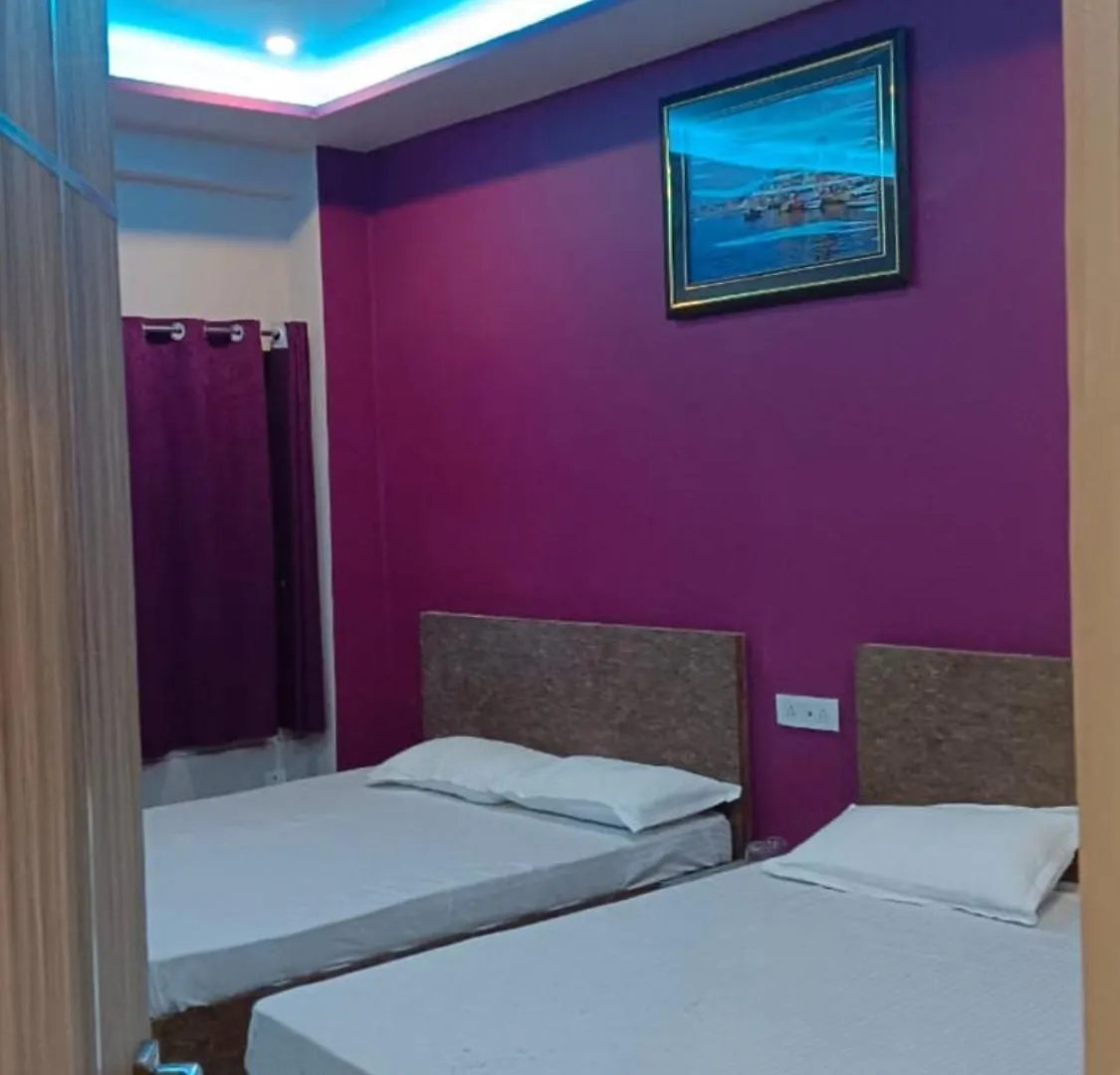 Hotel Kashi In Rajghat ! Varanasi - Offers Luxurious Rooms And Fully Air - Conditioned Hotel With Lift And Wifi Facility