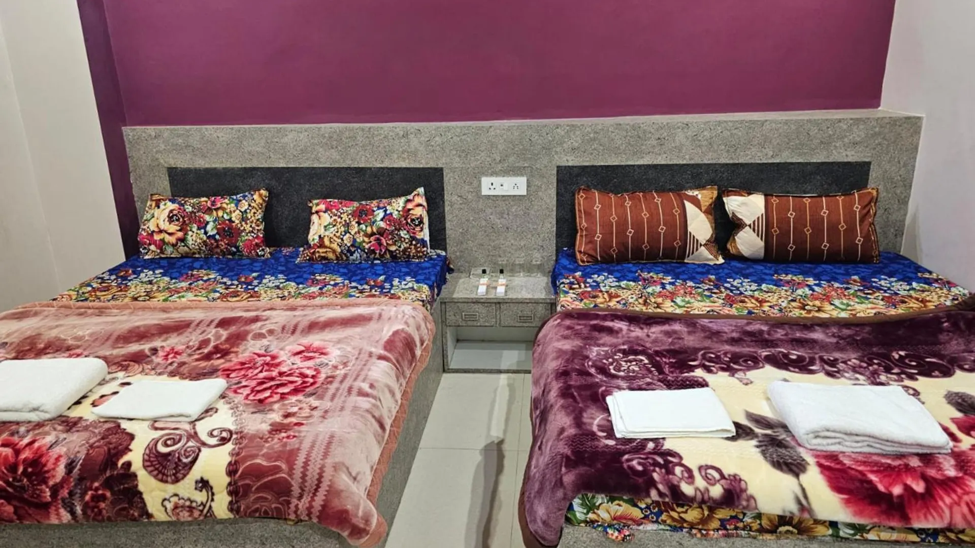 Ubytování v soukromí Hotel Kashi In Rajghat ! Varanasi - Offers Luxurious Rooms And Fully Air - Conditioned Hotel With Lift And Wifi Facility Indie